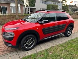 Rood Gebruikt 2017 Citroën C4 Business Class SUV | € 4.500 (Super prijs)