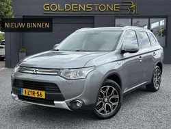 Grijs Gebruikt 2015 Mitsubishi Outlander P-HEV Edition SUV | € 11.743 (Goede deal)