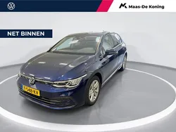 Blauw Gebruikt 2023 VW Golf VIII Life Hatchback | € 23.940 (Goede deal)