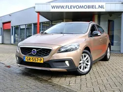 Bruin Gebruikt 2014 Volvo V40 CC Kinetic Stationwagen | € 8.950 (Eerlijke prijs)