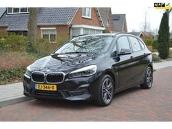 Zwart Gebruikt 2019 BMW 225 Active Tourer iPerformance MPV | € 15.995 (Goede deal)