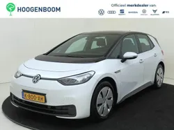 Wit Gebruikt 2021 VW ID.3 Life Hatchback | € 18.450 (Goede deal)
