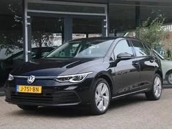 Zwart Gebruikt 2020 VW Golf VIII Business Hatchback | € 18.490 (Eerlijke prijs)