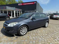 Grijs Gebruikt 2008 Opel Astra Hatchback | € 2.950 (Eerlijke prijs)