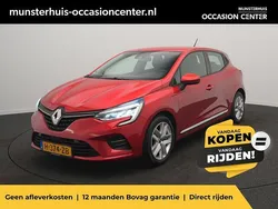 Rood Gebruikt 2020 Renault Clio V Zen Hatchback | € 14.995 (Eerlijke prijs)