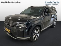 Abyss black (zwart metallic) Gebruikt 2024 Hyundai Santa Fe Premium SUV | € 55.000