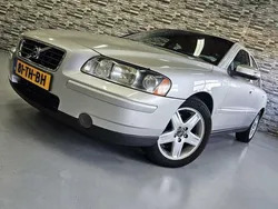 Grijs Gebruikt 2006 Volvo S60 Sedan | € 3.695 (Eerlijke prijs)