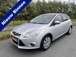 Grijs Gebruikt 2013 Ford Focus Hatchback | € 5.995 (Eerlijke prijs)