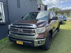 Bruin Gebruikt 2017 Toyota Tundra Pickup | € 24.900