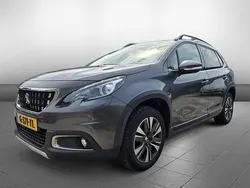 Grijs Gebruikt 2019 Peugeot 2008 Allure SUV | € 13.750 (Eerlijke prijs)