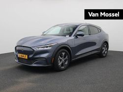 Gebruikt 2021 Ford Mustang Mach-E SUV | € 23.845 (Eerlijke prijs)