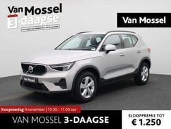 Grijs Gebruikt 2023 Volvo XC40 SUV | € 30.945 (Goede deal)