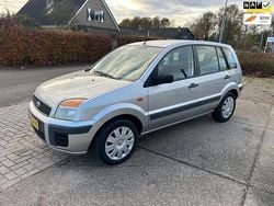 Grijs Gebruikt 2006 Ford Fusion MPV | € 1.650 (Super prijs)
