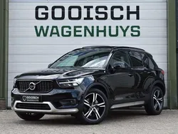 Zwart Gebruikt 2021 Volvo XC40 R-Design SUV | € 26.900 (Eerlijke prijs)