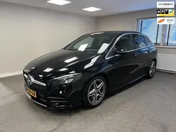 Zwart Gebruikt 2020 Mercedes B180 Business MPV | € 23.949 (Iets duurder)