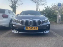 Grijs Gebruikt 2020 BMW 120 Executive Hatchback | € 23.990 (Super prijs)