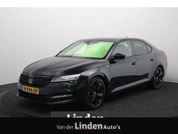 Zwart Gebruikt 2020 Skoda Superb Business Line Hatchback | € 23.950 (Duur)