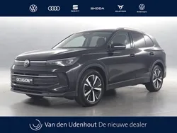 Zwart Gebruikt 2024 VW Tiguan Edition SUV | € 47.990 (Eerlijke prijs)