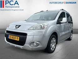 Grijs Gebruikt 2010 Peugeot Partner Tepee Style MPV | € 8.950 (Iets duurder)