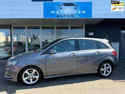 Grijs Gebruikt 2014 Mercedes B180 Prestige MPV | € 12.950 (Eerlijke prijs)
