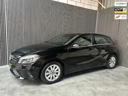 Zwart Gebruikt 2017 Mercedes A160 Ambition Hatchback | € 11.850 (Goede deal)