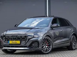Grijs, metallic lak Gebruikt 2024 Audi Q8 S-Line SUV | € 103.950 (Iets duurder)