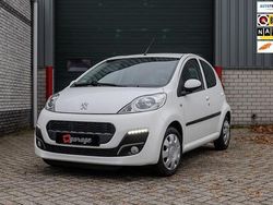 Wit Gebruikt 2013 Peugeot 107 Active Hatchback | € 4.950 (Iets duurder)