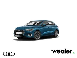 Blauw, metallic lak Gebruikt 2021 Audi A3 Sportback Business Hatchback | € 24.840 (Eerlijke prijs)