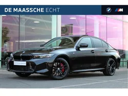Saphirschwarz (donker zwart metallic) Gebruikt 2024 BMW 320e Comfort Edition Sedan | € 51.450 (Duur)
