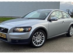Grijs Gebruikt 2007 Volvo C30 Momentum Hatchback | € 5.250 (Eerlijke prijs)