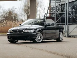 Zwart Gebruikt 2004 BMW 330 Cabriolet Executive Cabriolet | € 23.500