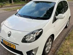 Wit Gebruikt 2008 Renault Twingo Hatchback | € 1.990 (Eerlijke prijs)