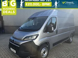 Grijs metallic Nieuw 2024 Opel Movano S Van | € 33.499 (Goede deal)