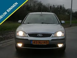 Grijs Gebruikt 2003 Ford Mondeo Sedan | € 1.249 (Eerlijke prijs)