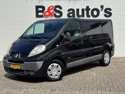 Zwart Gebruikt 2009 Renault Trafic Van | € 3.950 (Eerlijke prijs)