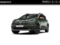 Cedar green (groen mica) Nieuw 2025 Dacia Sandero Expression Hatchback | € 22.900 (Eerlijke prijs)