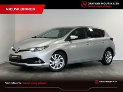 Grijs Gebruikt 2016 Toyota Auris Hatchback | € 14.900 (Eerlijke prijs)