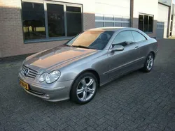 Mercedes 200