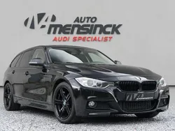 Zwart, metallic lak Gebruikt 2013 BMW 320 Executive Stationwagen | € 16.950