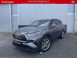 Grijs Gebruikt 2022 Toyota Highlander Executive SUV | € 55.999 (Eerlijke prijs)