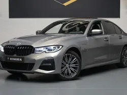 Grijs Gebruikt 2022 BMW 330 Executive Sedan | € 42.950 (Iets duurder)