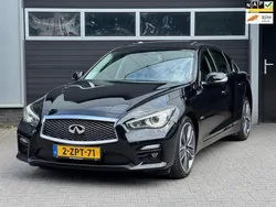 Zwart Gebruikt 2015 Infiniti Q50 Sedan | € 15.950