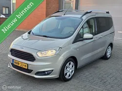 Grijs Gebruikt 2014 Ford Tourneo Courier MPV | € 6.995 (Goede deal)
