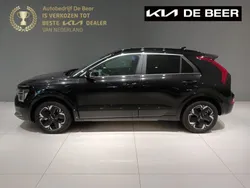 Zwart Gebruikt 2024 Kia Niro 2 SUV | € 37.495 (Eerlijke prijs)