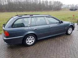 Grijs Gebruikt 1999 BMW 520 Executive Stationwagen | € 2.000 (Goede deal)