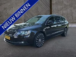 Bruin Gebruikt 2014 Skoda Superb Business Line Stationwagen | € 6.950