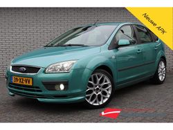 Groen Gebruikt 2007 Ford Focus Hatchback | € 3.250 (Iets duurder)