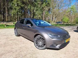 Grijs Gebruikt 2014 Seat Leon Style Hatchback | € 9.995 (Eerlijke prijs)