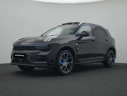 Zwart Gebruikt 2022 Lynk & Co 01 SUV | € 24.725 (Eerlijke prijs)
