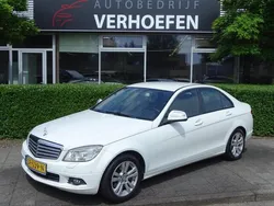 Wit, metallic lak Gebruikt 2008 Mercedes C180 Sedan | € 6.499 (Eerlijke prijs)